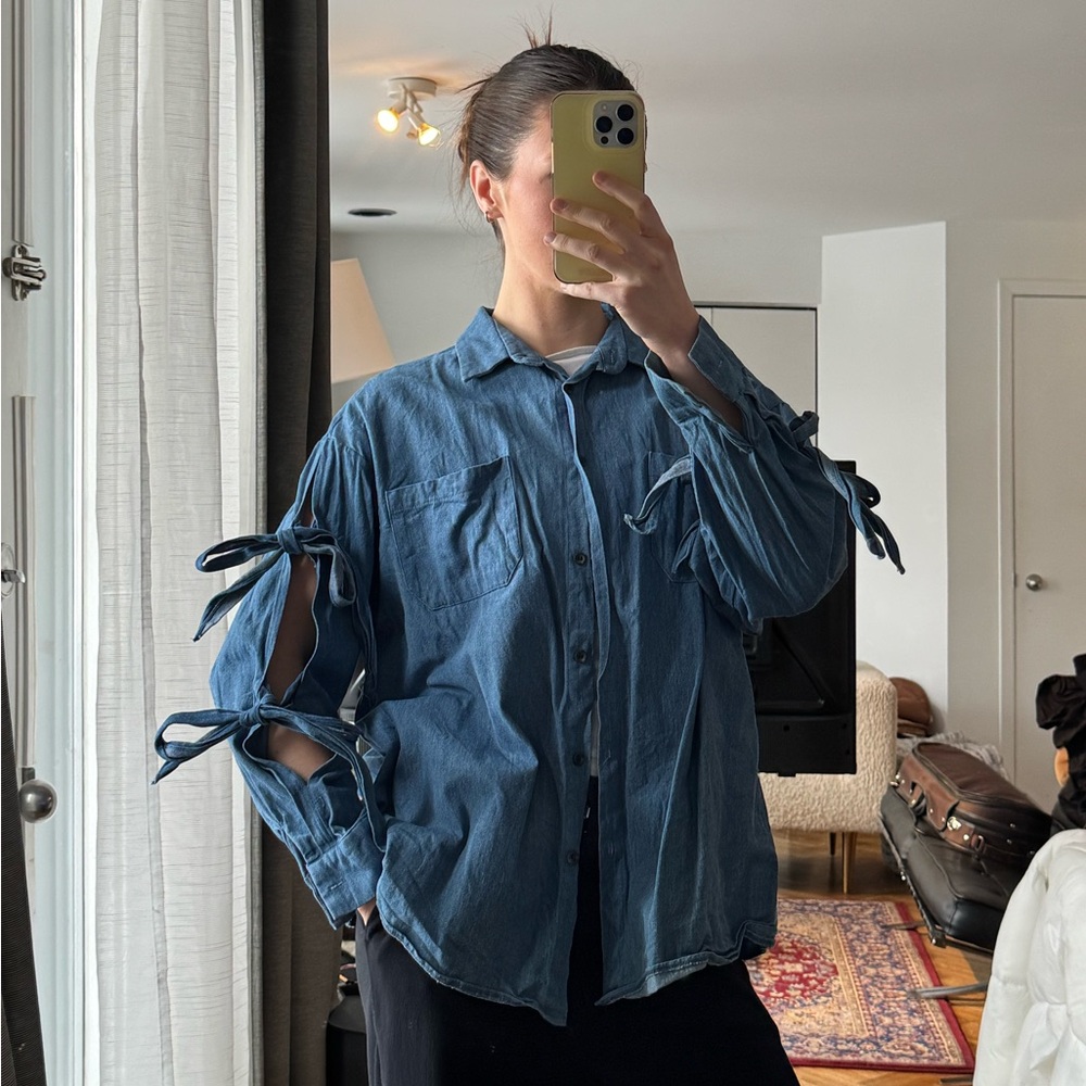 Bow tied sleeve Jean button up shirt